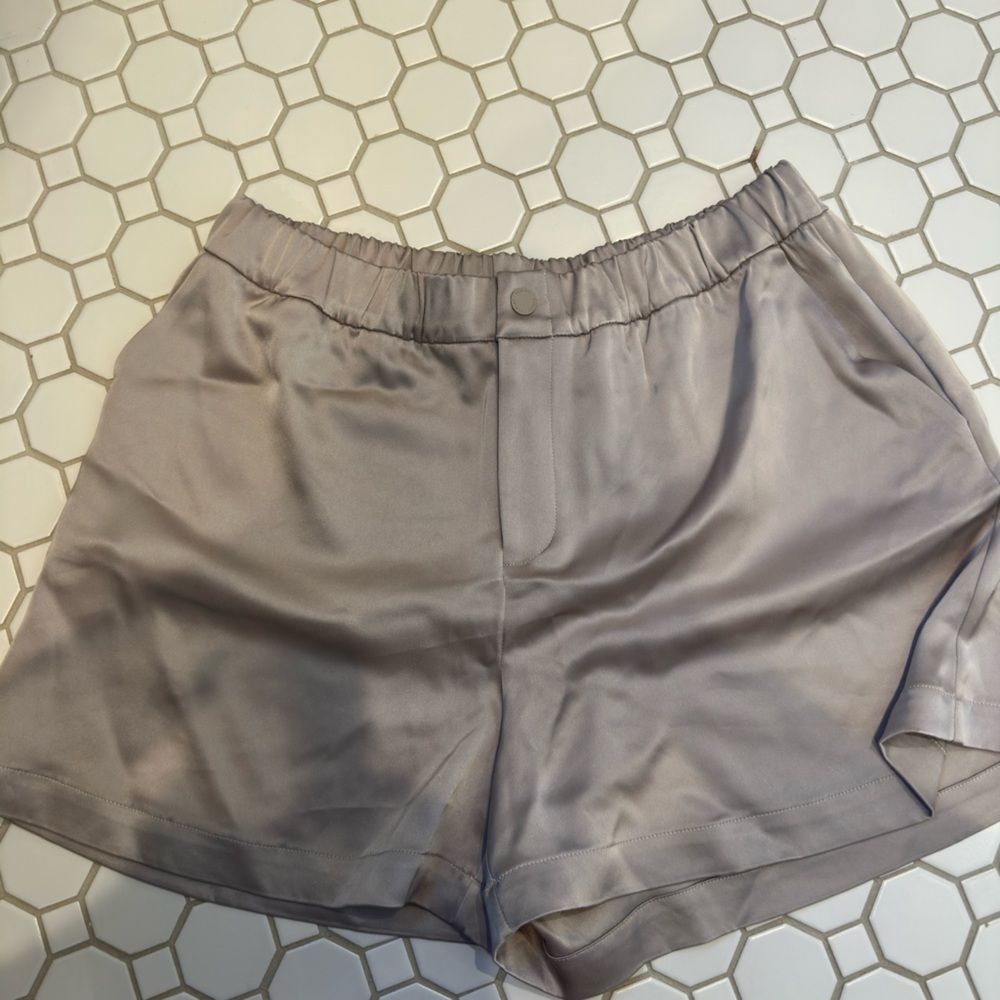 Varley Women's Silk Sarka High Rise Short
